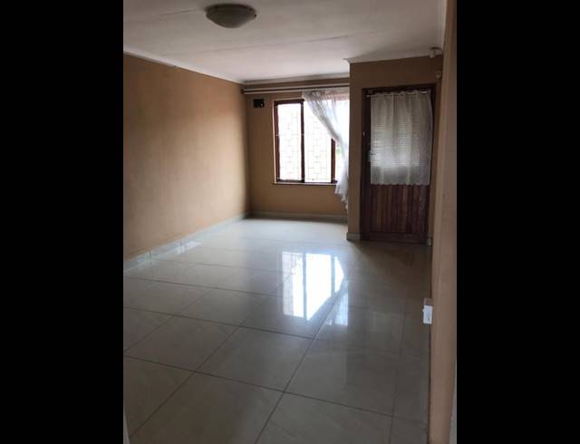 3 BEDROOM HOUSE FOR SALE IN ISIPINGO